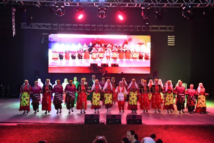 Esenyut'ta Yıl Sonu Kapanışı ve Sertifika Programı