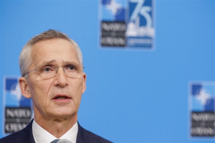 Stoltenberg: ABD'nin diğer tüm müttefiklerimiz gibi NATO'ya bağlı kalacağına eminim