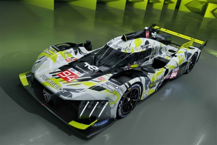 Team Peugeot TotalEnergies, yeni yarış otomobili 2024 Peugeot 9X8'i tanıttı