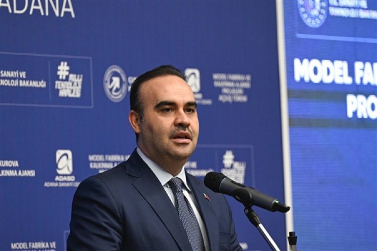 Bakan Kacır: Bu yıl cari açık milli gelirimizin yüzde 2'si düzeyine inecek