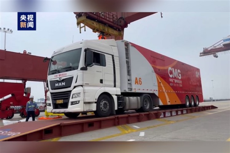 CMG Paris'e 8K naklen yayın aracı gönderiyor