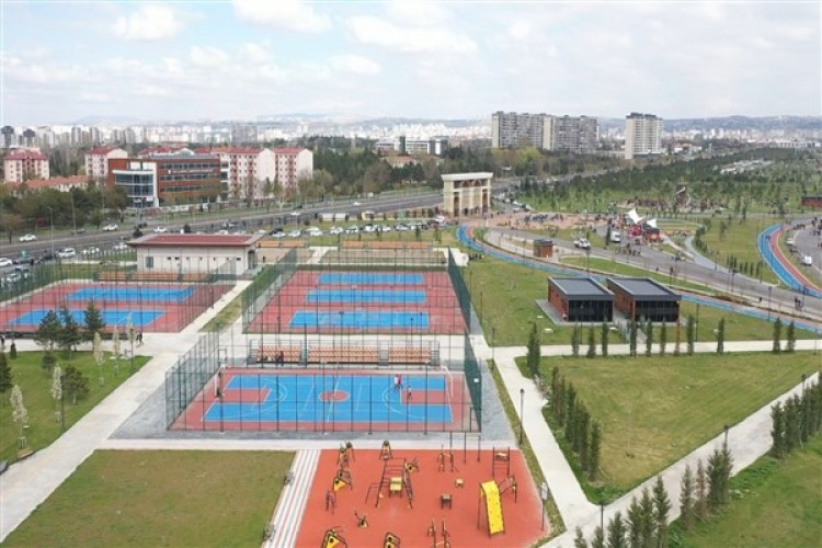 Recep Tayyip Erdoğan Millet Bahçesi'nde yaz saati uygulaması