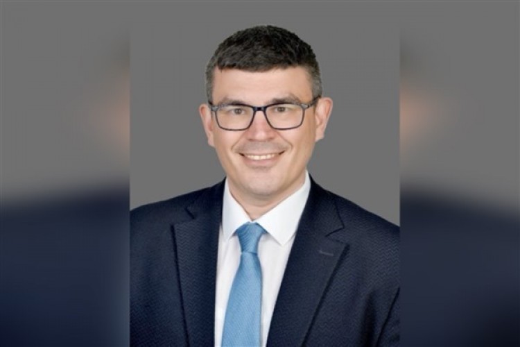 İzocam'ın yeni Finans Direktörü Doğan Yanbastı oldu