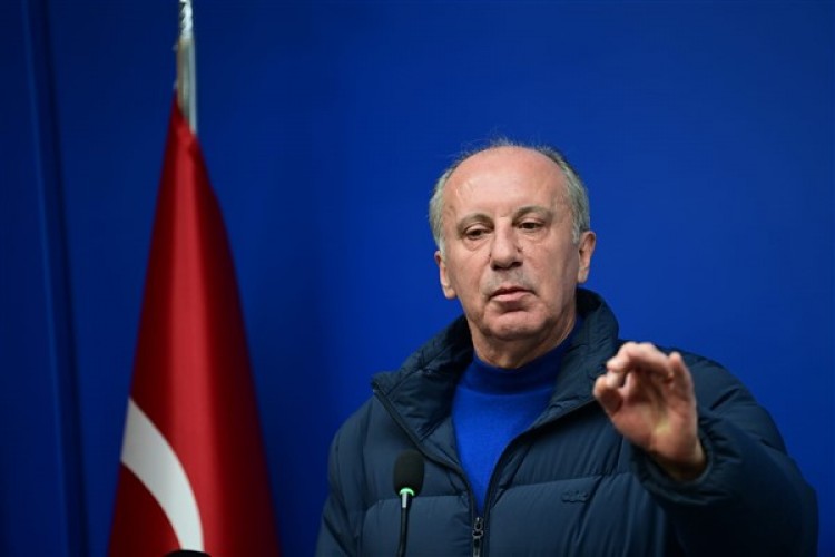 İnce, Fenerbahçe Spor Kulübü'nün başkanlık seçimi için oy kullandı