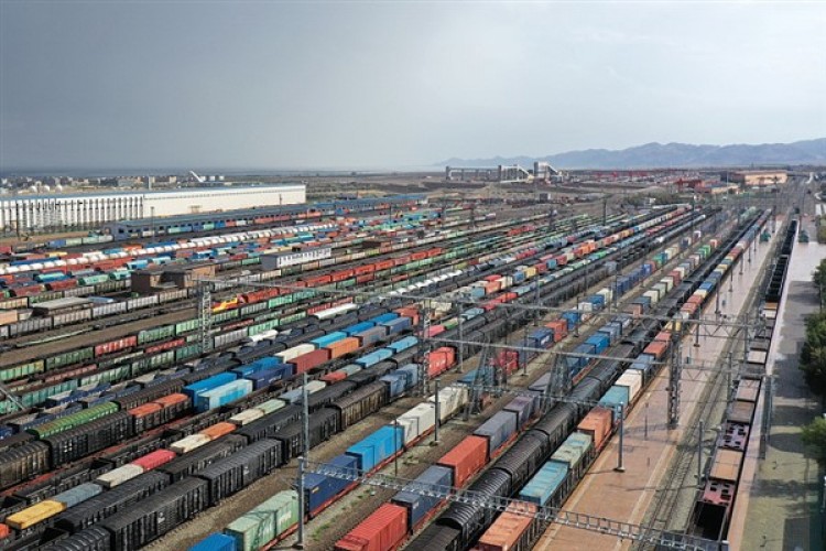 Xinjiang'da ekonomik büyüme hız kazandı