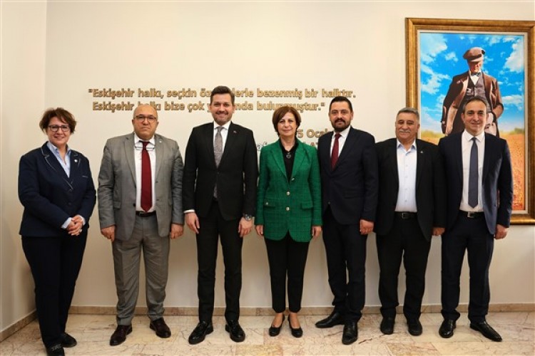 İYİ Parti'den Başkan Ünlüce'ye tebrik ziyareti