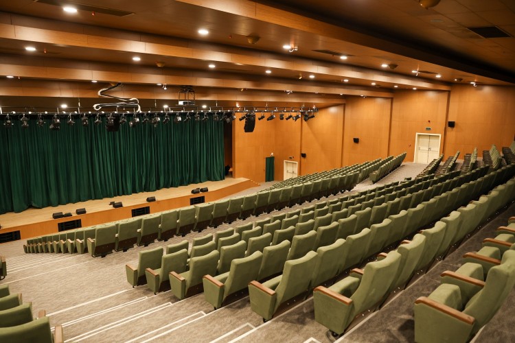 Nizip Kültür ve Kongre Merkezi'nin kullanımı hakkında detayları içeren protokol imzalandı