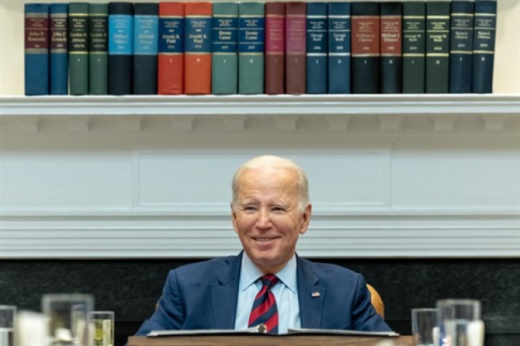 Biden: TSMC'nin yatırımı 25 binden fazla doğrudan inşaat ve imalat işi yaratacak