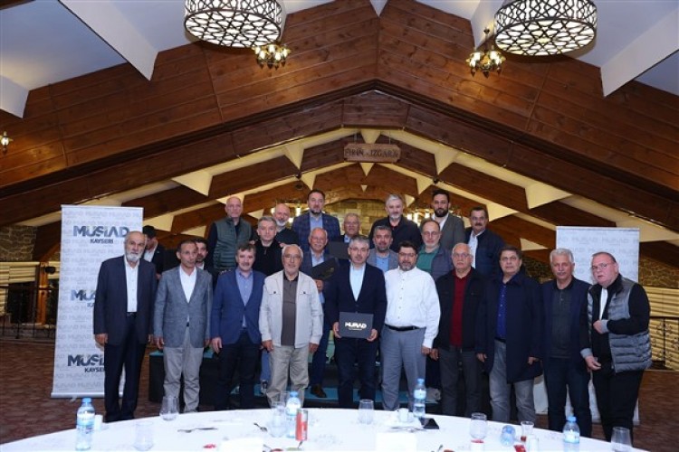 Başkan Büyükkılıç, MÜSİAD'lı iş insanlarıyla bir araya geldi