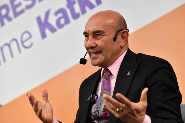 Başkan Soyer: ''Benim hayatımın manası bu memlekete duyduğum aşk''