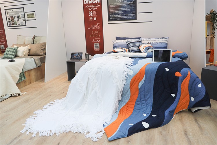 Denizli'de Ev ve Banyo Tekstili tasarımları sergilendi