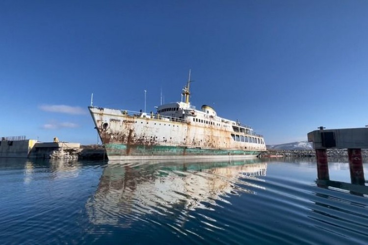 Orhan Atlıman'ın sökümü başladı