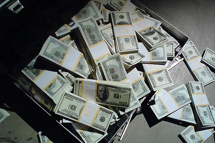 Bazı kişilerin mal varlıkları dondurulurken bazılarına yönelik karar kaldırıldı