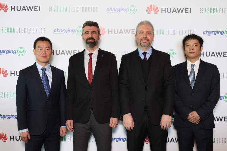 Elektrikli Araçlar İçin Platform Hizmeti: Charging Hub