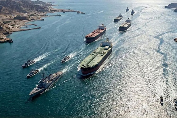 İran, Hürmüz'de denetim altındaki sınırları açıkladı