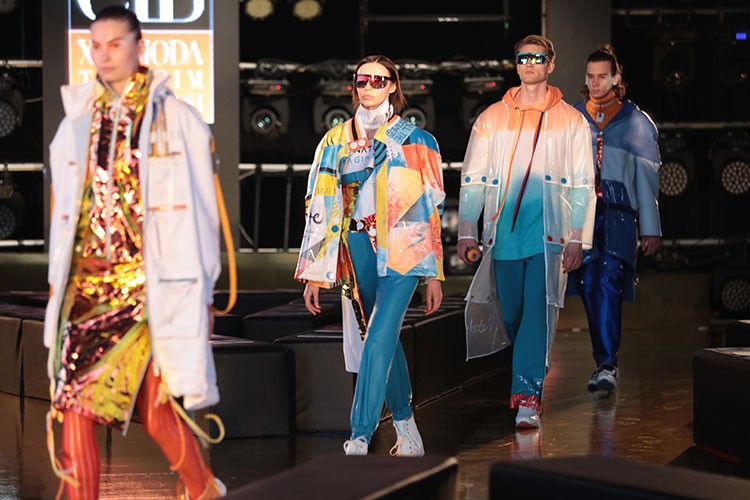 17'inci Moda Tasarım Yarışmasında finale doğru