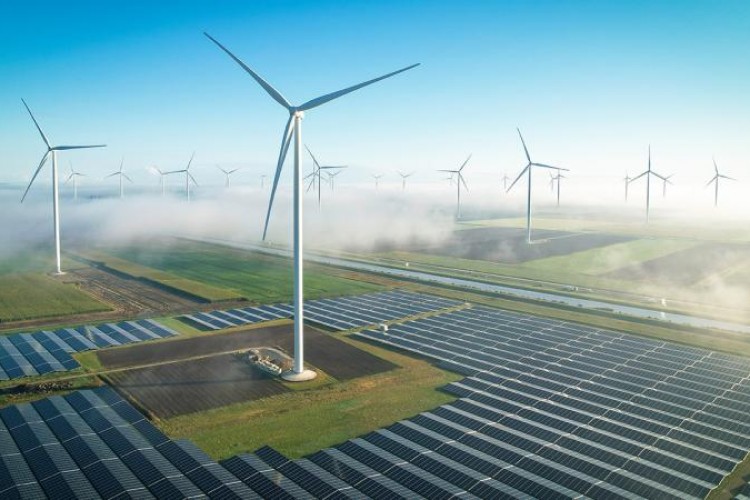 Türkiye'nin kurulu güç artışı temiz enerjiyle sağlandı