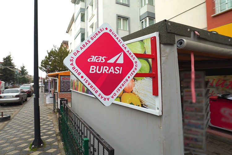 Aras Kargo'dan Türkiye'de bir ilk: Kargonu Esnaftan Gönder