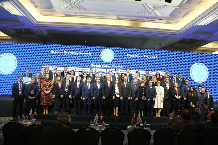 'Gelir dağıtımındaki adaletsizlik büyük bir sorun'