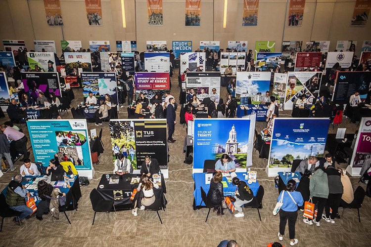 Yurtdışı eğitim fuarlarına rekor ziyaretçi