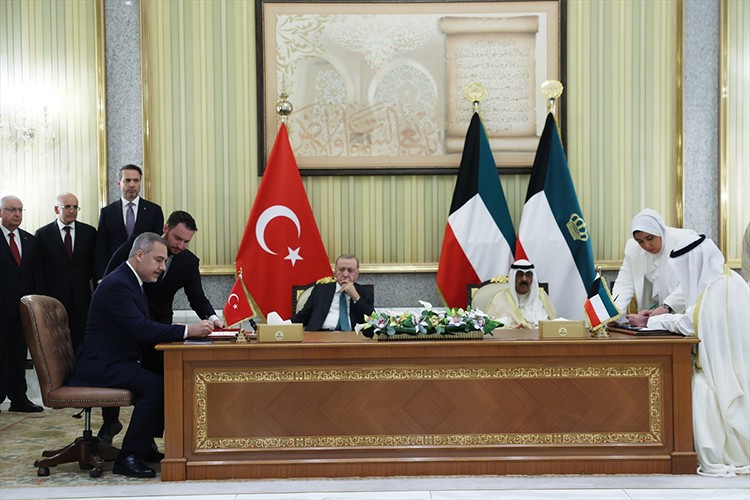 Türkiye ile Kuveyt arasında 4 anlaşma imzalandı