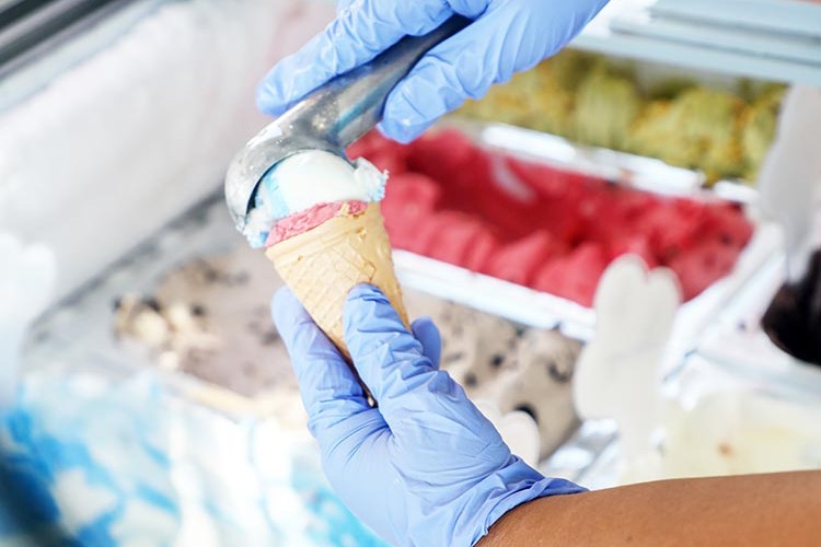 Kadın Emeğiyle Güzelleşen Külahlar