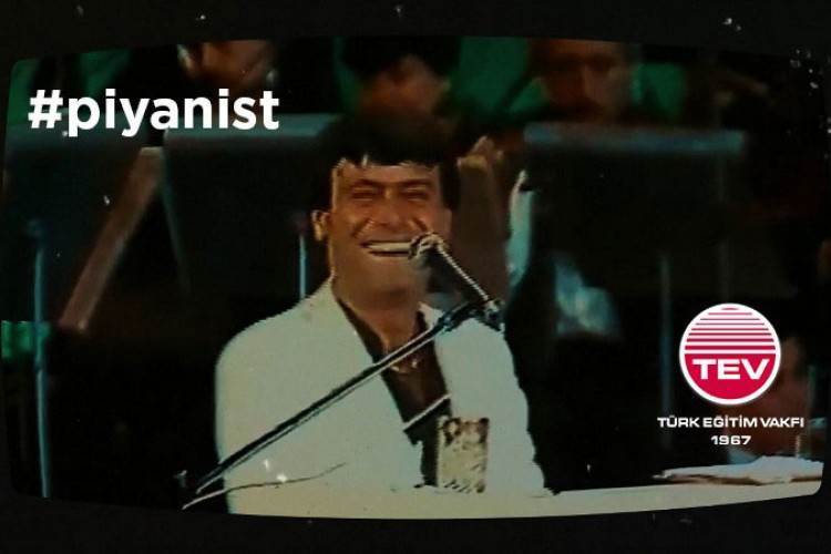 Türk Eğitim Vakfı, Usta Sanatçı Ferdi Özbeğen'i Piyanist Şarkısı ile Anıyor