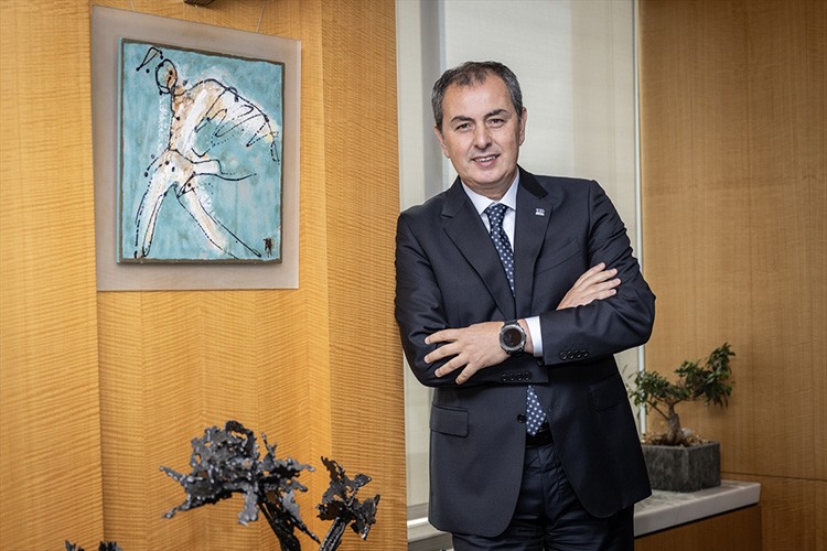 "Faiz gelecek yıl yüzde 25'e inebilir"