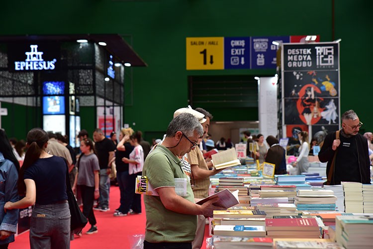 Eskişehir Kitap Fuarı 4. Kez Kapılarını Açtı