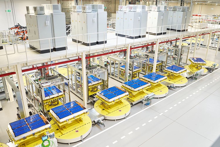 Skoda'dan Avrupa'ya 205 milyon euro'luk batarya hamlesi