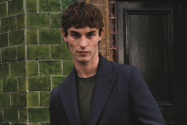 Mango Man, premium kategorisindeki konumunu güçlendiriyor