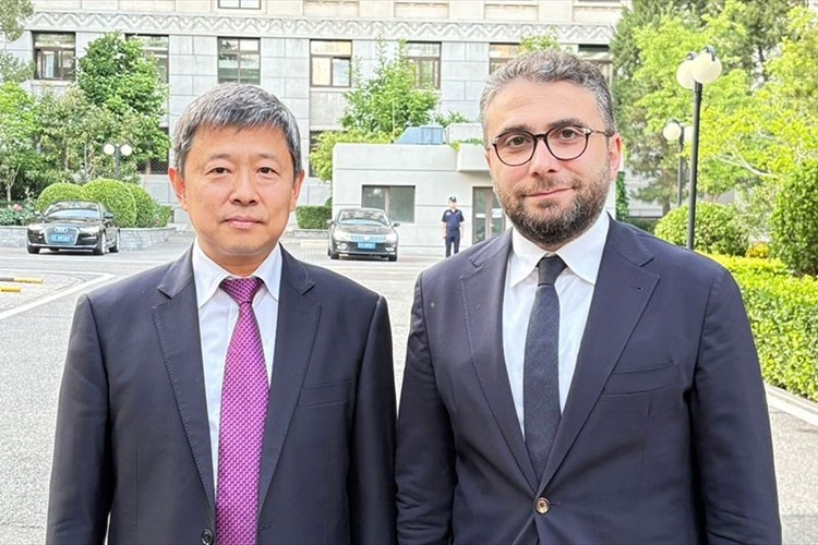 Orta Koridor'da güçlerini birleştiriyor