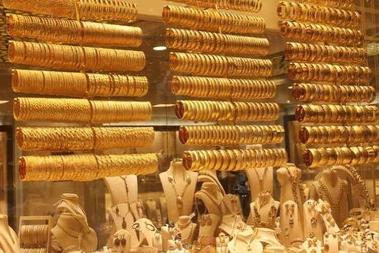 Kapalıçarşı'da altın