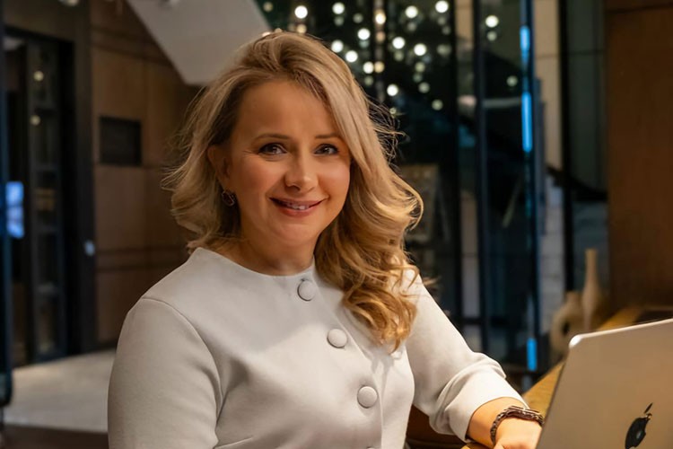 Dijital imzaya kadın dokunuşu