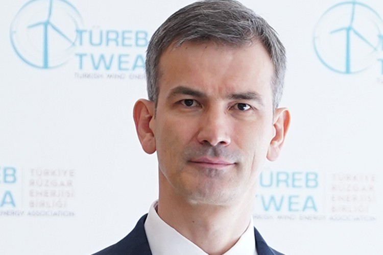 Yatırımlar rüzgardan elektrik üretimi rekorlarını getirdi