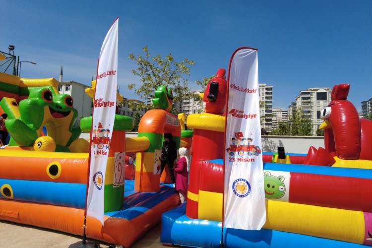 MediaMarkt ve TEGV 23 Nisan Çocuk Bayramı'nda çocukların yanındaydı