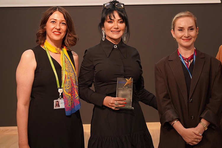 Allservice, Samsung'dan birincilikle döndü