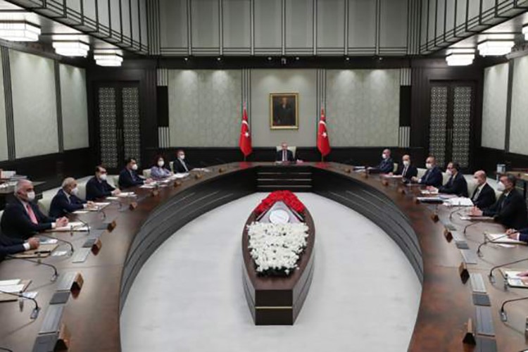 Bayram tatilinin süresi bugün belli oluyor