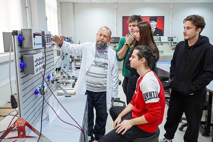 Türkiye'den Mesleki Eğitime Büyük Destek