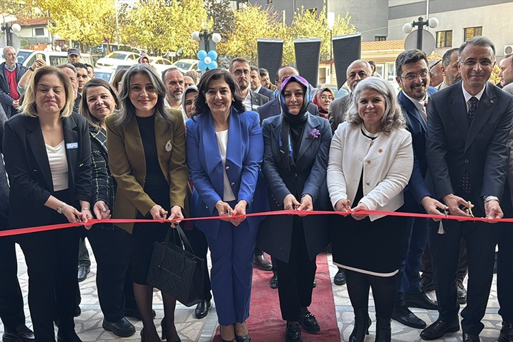 Karabük'te AYKA Yaşlı Bakım Kooperatifi açıldı