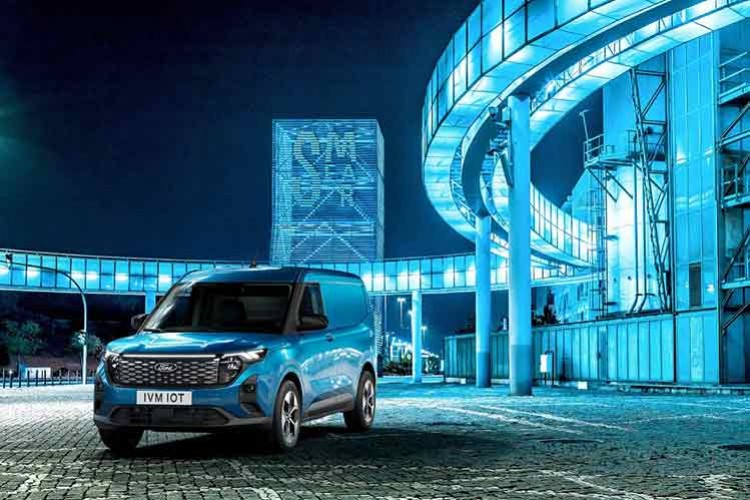 Ford Pro Yeni E-Transit Courier'i İstanbul'da Tanıttı