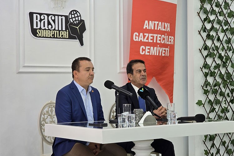 ""Tarımda işçi bulmakta zorlanıyoruz"