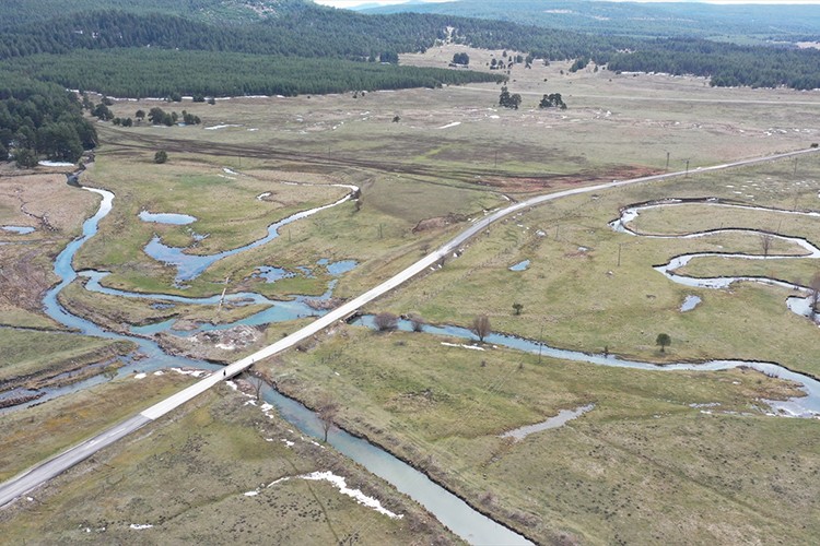 Bolu'da ilkbahar ve kış bir arada yaşanıyor
