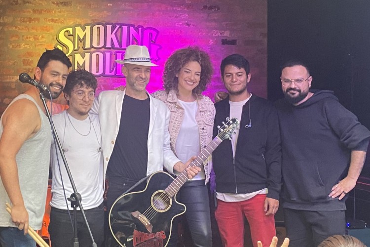 Kolombiya'da Üst Üste 2 Konser