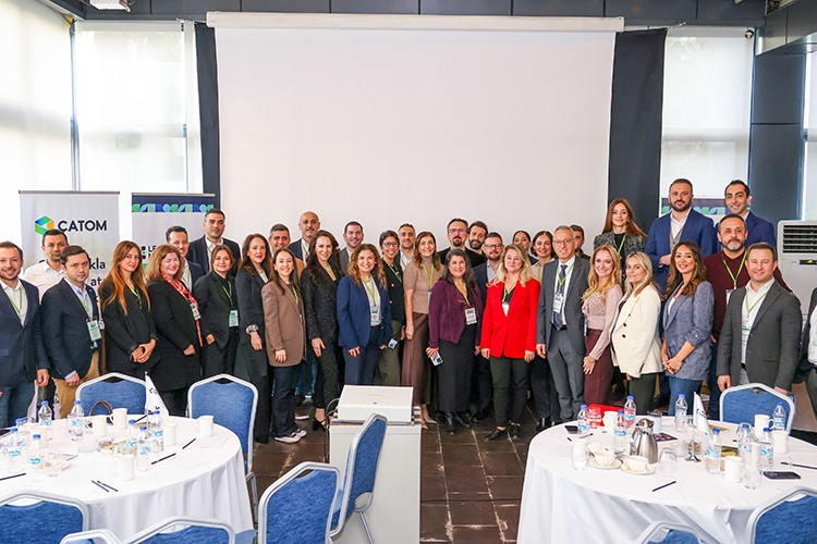 Satış liderlerini ilk kez bir araya getirdi…