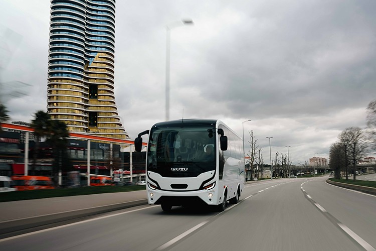 Turizm taşımacılığında standartları yükseltti