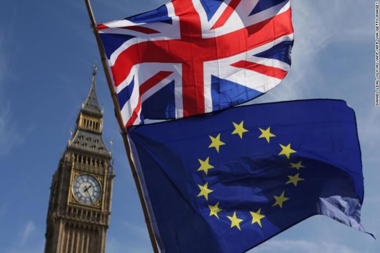 AP'den İngiltere'ye uyarı...