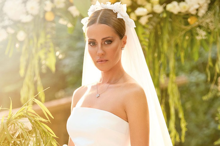 Derya gelinlik giydi