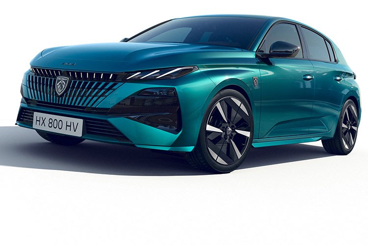 Yeni Peugeot 308 ve 308 SW dünyaya tanıtıldı!