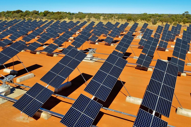 Hedef yenilenebilir enerjide liderlik